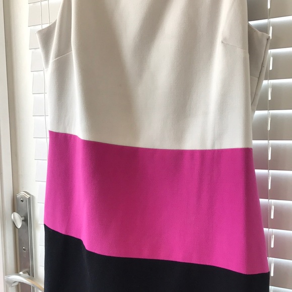 Dress - Picture 3 of 5